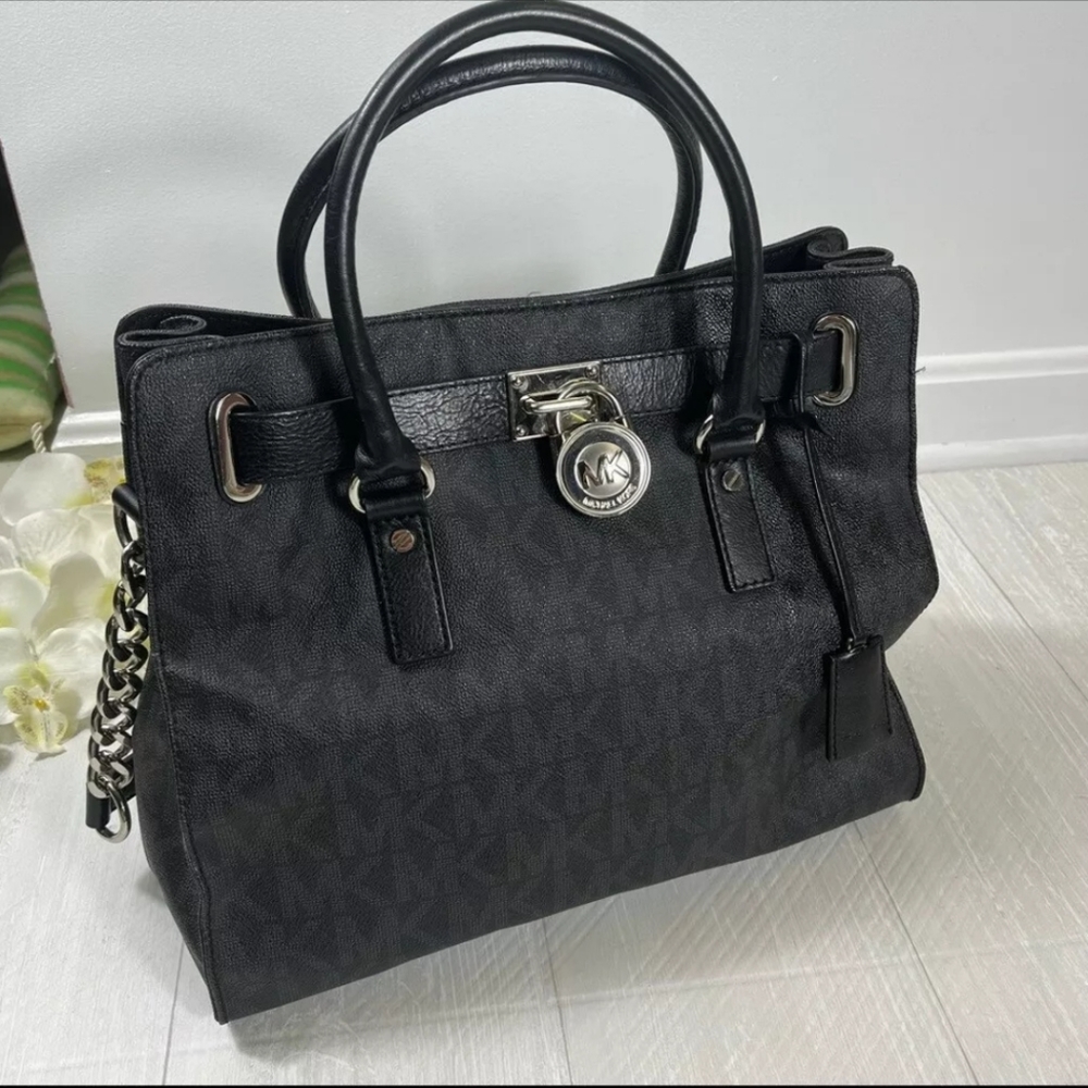 Michael Kors Hamilton Large Monogram Tote Bag